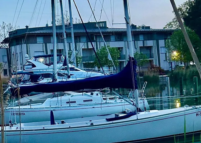 Remora Apartament *